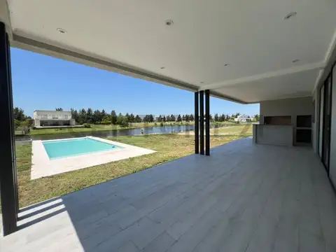 Casa en Venta en El Naudir, USD 350.000