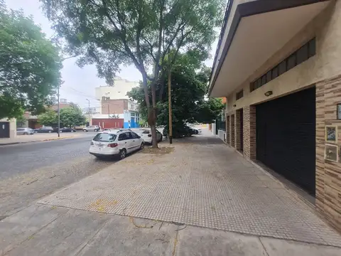 Local en Alquiler 50 años