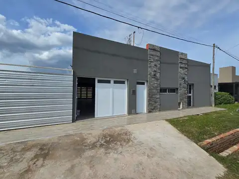 CASA A ESTRENAR EN VENTA - RECREO