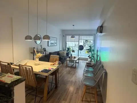 2 AMBIENTES COMODÍSIMOS CON BALCON -