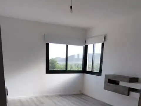 Casa 6 ambientes con 3 baños