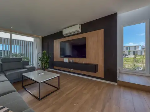 Casa en Venta 1 año