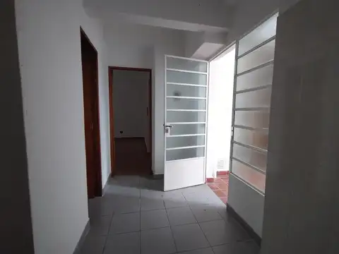 Depto Tipo Casa en Alquiler de 1 dormitorio