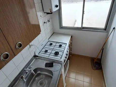 MUY LINDO MONOAMBIENTE IDEAL VIVIENDO O USO PROFESIONAL