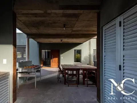 Casa en Venta en Costa Esmeralda, USD 350.000