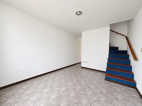 Casa en Alquiler en Centro  - Campana, $ 800.000