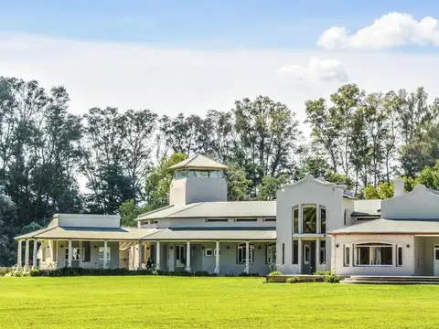 Terreno en Venta 44  mts Frente