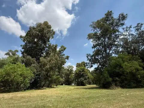 Terreno en Venta en Los Pinares Country Club, USD 110.000