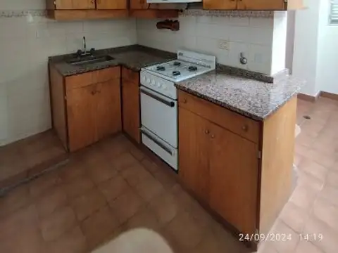 Departamento 4 ambientes con 1 baño