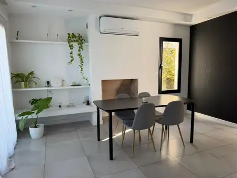 Casa en Alquiler de 4 dormitorios