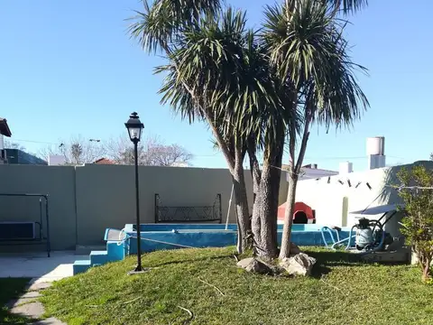 Casa en Venta en Quilmes, USD 130.000