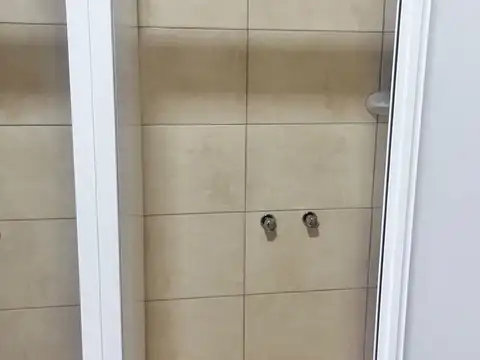 Fondo Comercio en Venta 65 años