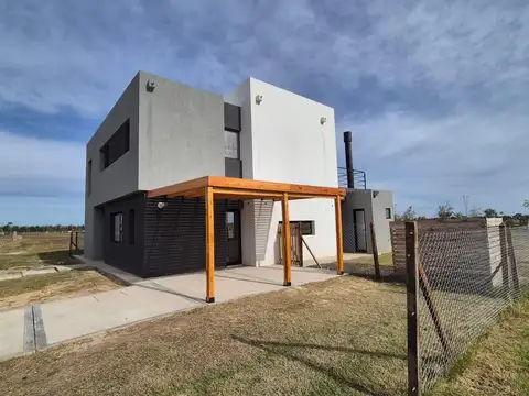Casa en Venta al Este