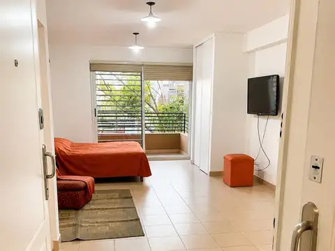 PRISMA – Departamento amueblado con amplio balcón
