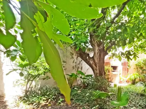 Casa 6 ambientes con 3 baños