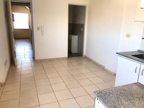 Av. Pellegrini 3812 06-03