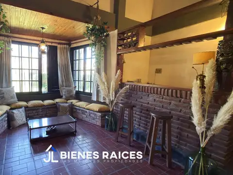 Casa 3 ambientes con 1 baño