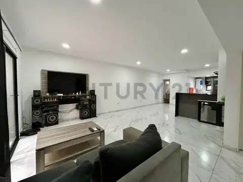 VENTA DPTO 3 AMBIENTES CON PATIO A ESTRENAR SANTOS LUGARES