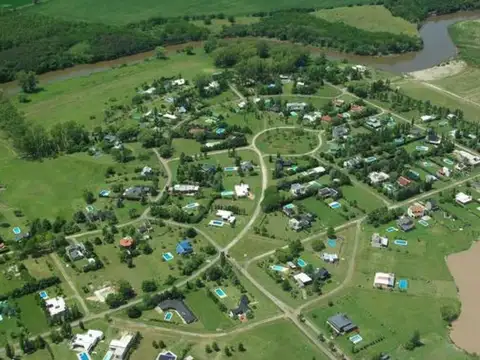 VENTA LOTE SOLARES NORTE OLIVEROS - 1296 M2