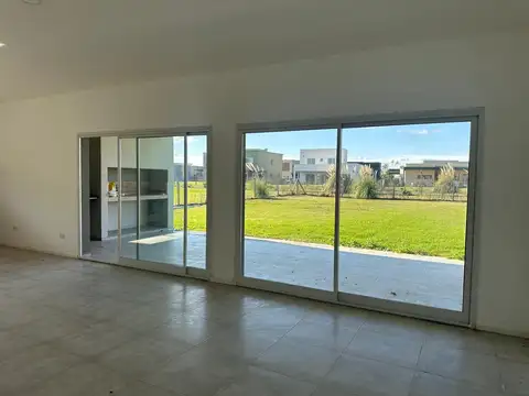 Casa 4 ambientes en venta en Barrio San Sebastián