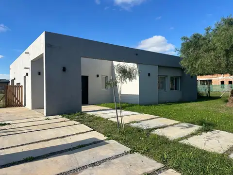 Casa 4 ambientes en venta en Barrio San Sebastián
