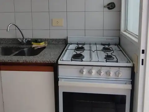 CERRITO 2400, Piso PB