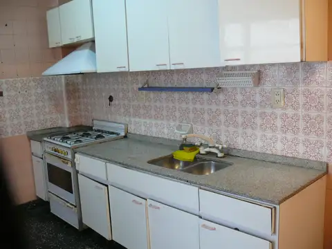Departamento 3 ambientes con 1 baño