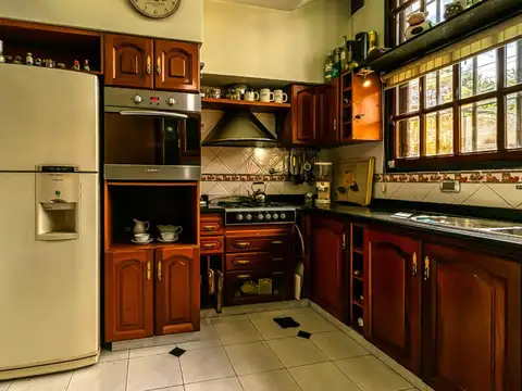 Casa en  venta- City Bell