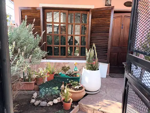 Depto Tipo Casa en Venta de 3 ambientes