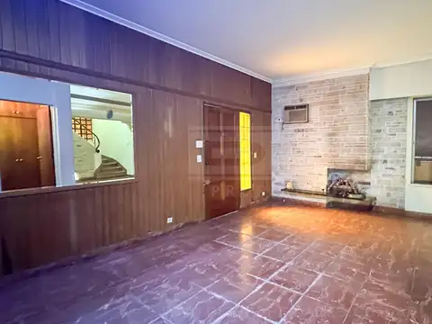 Casa 3 dormitorios Venta - La Lucila-Vias/Maipu