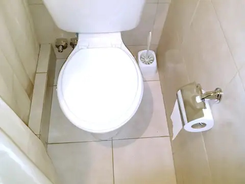 Monoambiente Equipado Con Balcón Excelente Estado. Av. Roca 1527 piso 2º B Avellaneda