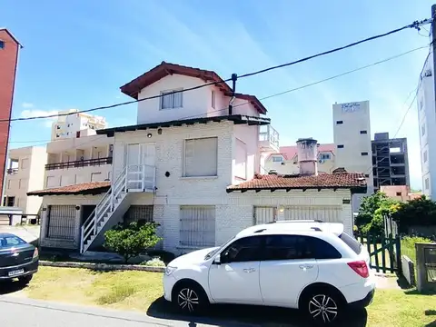 Alq Temporario 2 amb 50mts del mar!! Fondo verde c /parrilla propio 3/4 pax