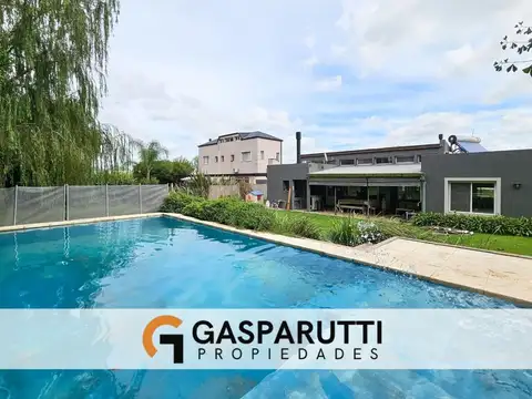 Casa en Venta en San Matías con Pileta
