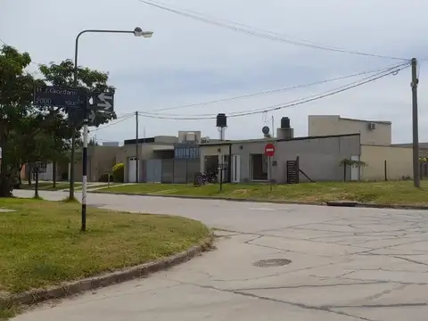 Giordano esq. JJ Paso