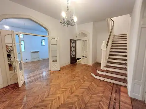 Venta, Casa, 6 Ambientes, Dependencia Sin Servicio, Balcón, Terraza, Jardin, Belgrano