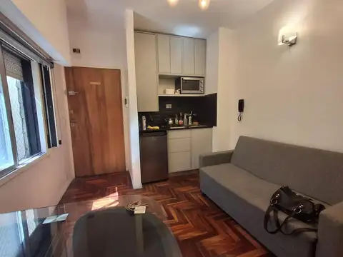 Mariano Acha 2500, Piso 7