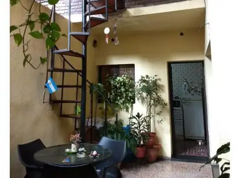 Depto Tipo Casa en Venta 71 años