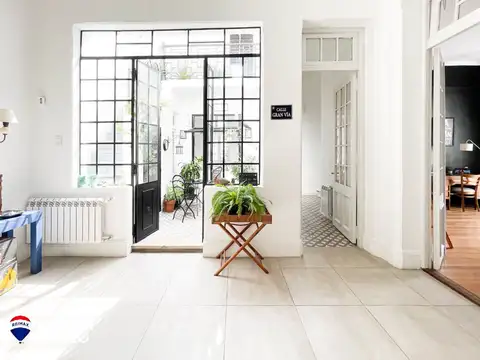 Casa 8 ambientes con 1 baño