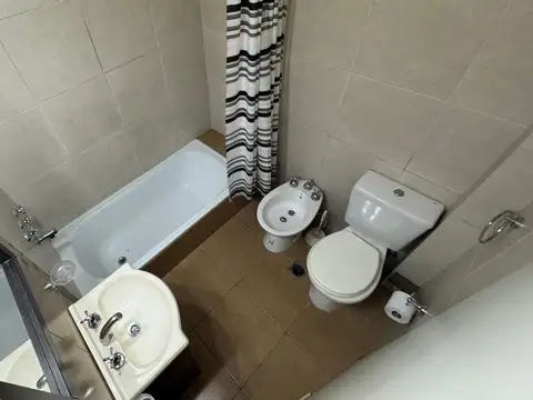 Departamento en Alquiler en Villa Sarmiento, $ 450.000