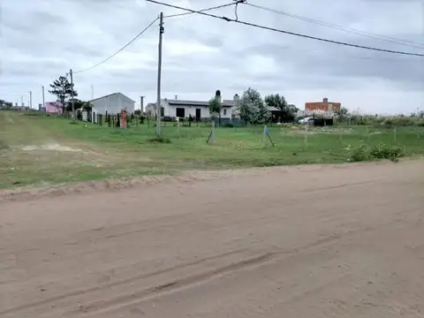 TERRENO CON PLANO DE OBRA Y ESCRITURA