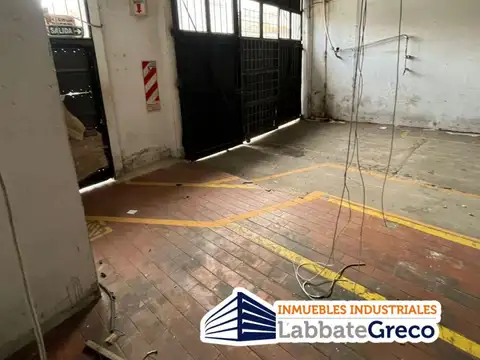 Av. Bernardo Ader 200