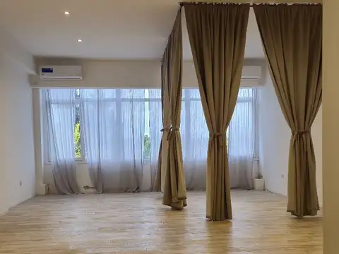 Oficina / Showroom de 70 m² con cochera en Delta Center | Apto Profesional