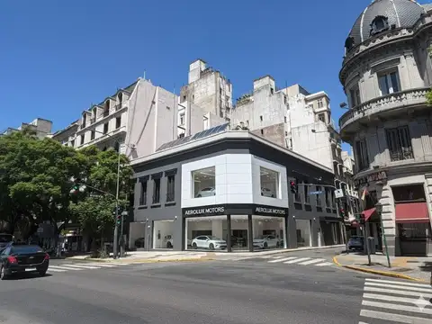 Local en Block en Alquiler en Lima esquina av. Rivadavia