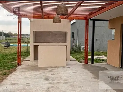 Casa en Venta con 1 cochera