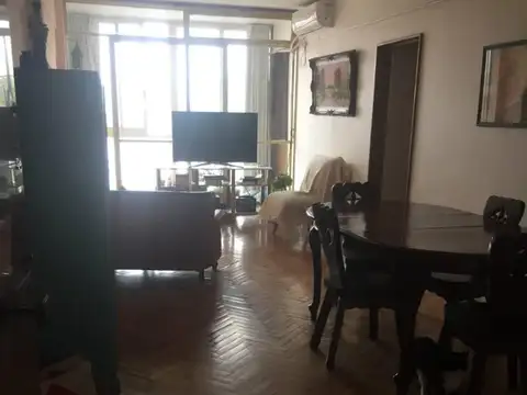 Nolting 3473 , Piso 2