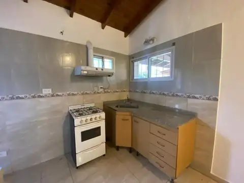 Casa en Alquiler en Zarate, $ 960.000