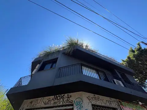 Depto Tipo Casa en Alquiler de 3 ambientes