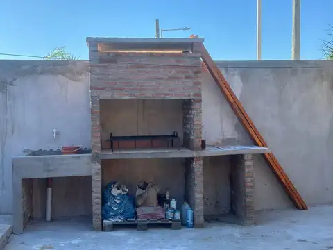 Casa 7 ambientes con 3 baños