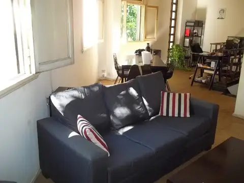 Depto Tipo Casa en Venta 60 años