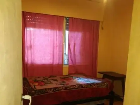 Depto Tipo Casa en Venta en Moron, USD 115.000